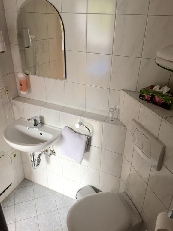 Landgasthof Feihl Oberwiesenacker Kamer foto